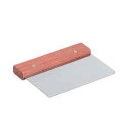 DOUGH CUTTER WOOD HANDLE - 150MM X 115MM