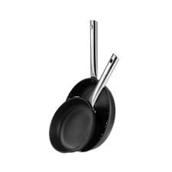 FRYING PAN 'BLACK SERIES' CAST ALUM - INDUCTION 30